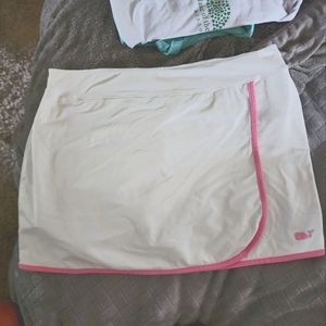 Medium vineyard Vine, Tennis skirt.